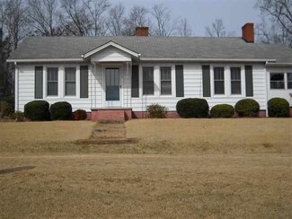 1314 W Pine St, Blacksburg, SC 29702