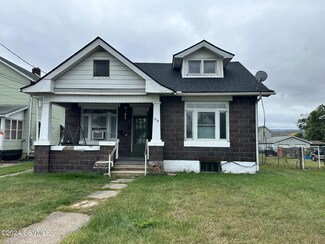 1218 Orange St, Berwick, PA 18603