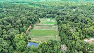 4847 Donegal Rd, Woodville, MS 39669