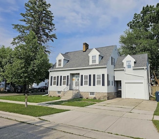 69 Green St, Fond Du Lac, WI 54935