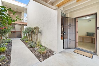 504 Orange Dr Unit 11, Altamonte Springs, FL 32701