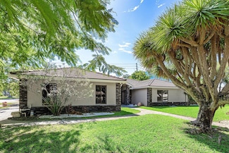 701 Buoy Rd, North Palm Beach, FL 33408