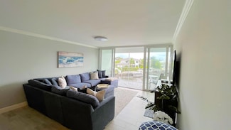 698 NE Spanish River Blvd Unit 32, Boca Raton, FL 33431