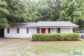 3004 Young Ave, Savannah, GA 31404