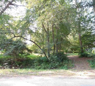 2002 Baintree Rd, Davis, IL 61019