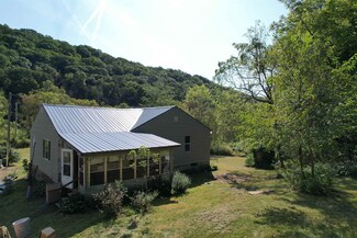 14490 Barker Hollow Rd, Woodman, WI 53827