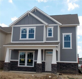 9155 Rising Rd, Indianapolis, IN 46216