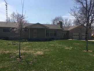 7285 E Us Highway 50, Montgomery, IN 47558