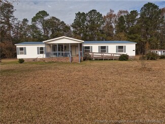 367 Wardtown Rd N, Whiteville, NC 28472