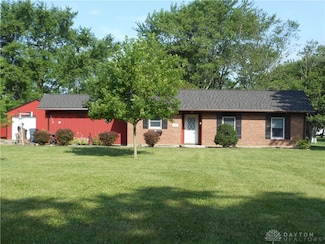 2118 Meadow Ln, Arcanum, OH 45304