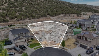 7067 N Hollow View Ct, Eagle Mountain, UT 84005