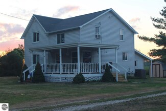 4278 Duprie Rd, Standish, MI 48658