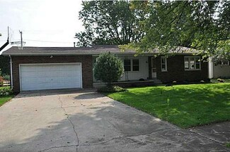 811 Ludwig Ave, Gibsonburg, OH 43431