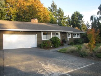 1819 S Woodlawn St, Tacoma, WA 98465