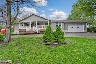 914 Howard St, Findlay, OH 45840