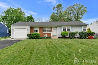 25 Orchard Rd, Middlesex, NJ 08846