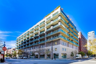910 W Madison St Unit 409, Chicago, IL 60607