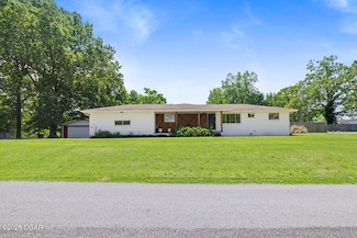 103 E Mockingbird Ln, Crane, MO 65633