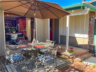 3769 Mound View Ave, Studio City, CA 91604