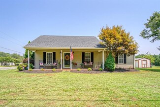 4521 Cross Anchor Rd, Enoree, SC 29335