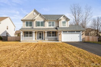 405 Cotoneaster Ct, Oswego, IL 60543