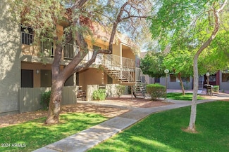 3040 E Shea Blvd Unit 2, Phoenix, AZ 85028