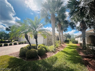 13274 Boccala Ln, Estero, FL 33928