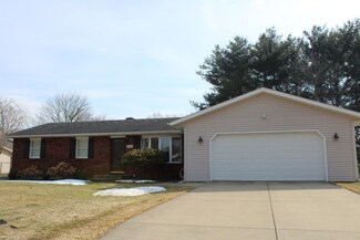2543 Greenland Ave, Kalamazoo, MI 49009