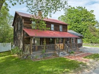 7 Perch Pond Rd, Campton, NH 03223