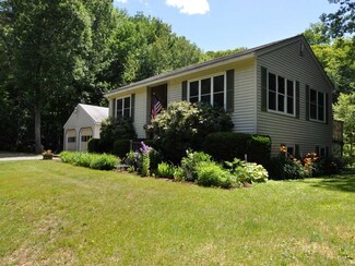 210 Beechwood Dr, Cornish, NH 03745