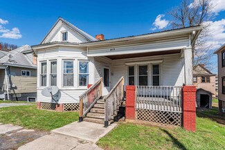 1015 Carleton St, Fairmont, WV 26554