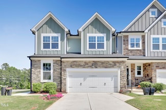 8426 Garnet Rose Ln, Raleigh, NC 27615