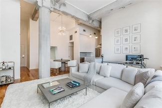 333 Julia St Unit 305, New Orleans, LA 70130