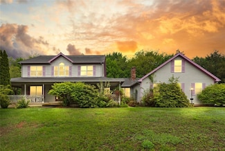 42 Connors Farm Dr, Smithfield, RI 02917