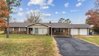 11426 N 123rd East Ave, Collinsville, OK 74021