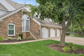 166 Willow Pkwy Unit 592, Buffalo Grove, IL 60089