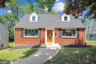 117 Seneca Dr, Oxon Hill, MD 20745