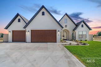 589 Canyon Falls Dr, Twin Falls, ID 83301