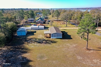 710 Sand Island Dr, Camden, AL 36726
