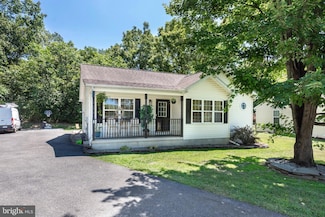 17005 Newcastle Ct, Williamsport, MD 21795