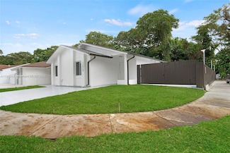 12068 SW 210th St, Miami, FL 33177