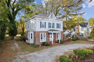 102 Market St, Onancock, VA 23417