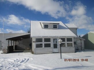 12085 6th Ave, Millersport, OH 43046