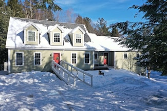 34 Martin Estates Dr, Plymouth, NH 03264
