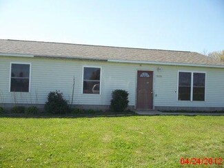 5579 S 120th Ave, Rothbury, MI 49452