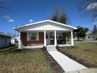 226 W Jackson St, Tipton, IN 46072