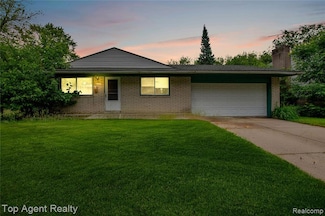 4123 Burton St, Inkster, MI 48141