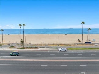 1102 Pacific Coast Hwy Unit Lot 4, Huntington Beach, CA 92648
