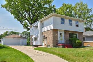 3825 S 5th St, Milwaukee, WI 53207