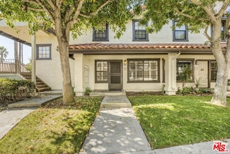 2053 Majorca Dr, Oxnard, CA 93035